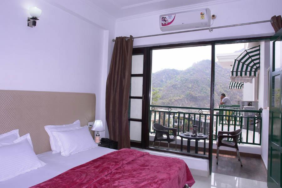 Rishikesh Inn By One Hotels Rishīkesh Buitenkant foto