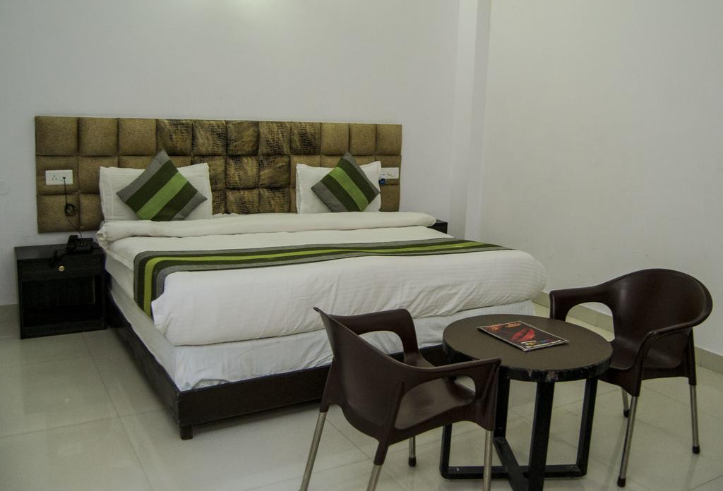 Rishikesh Inn By One Hotels Rishīkesh Buitenkant foto