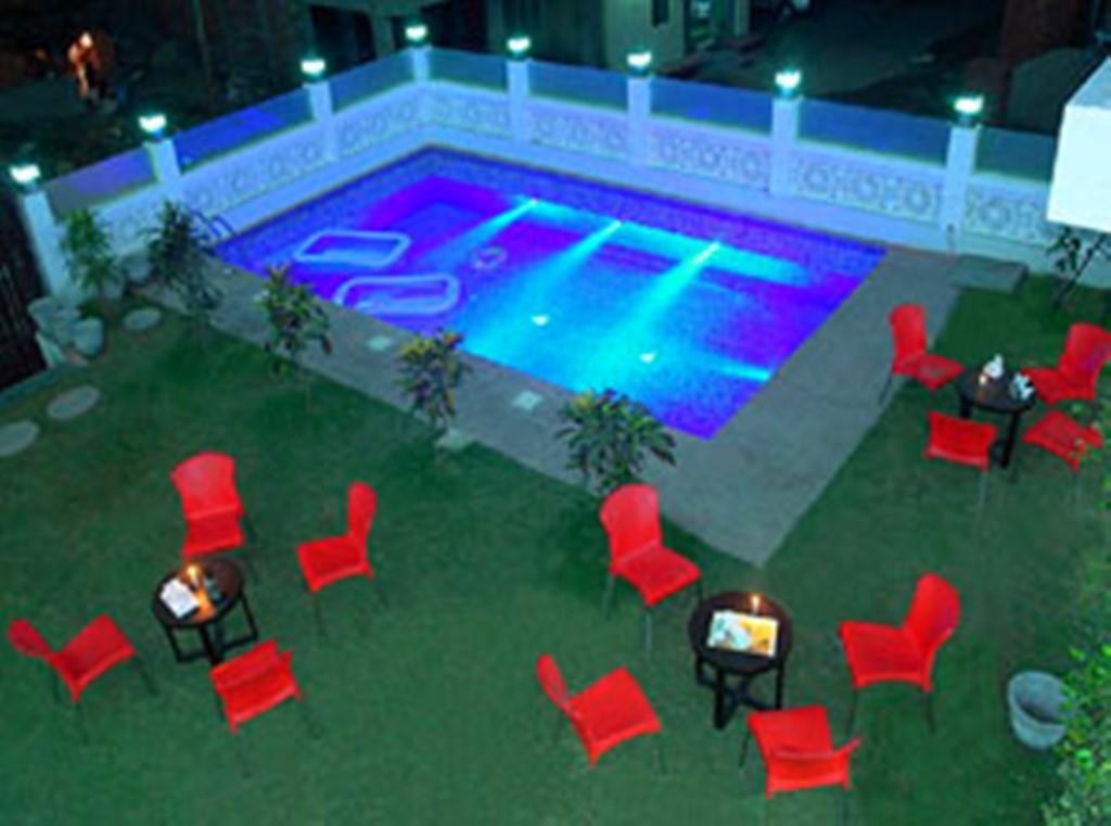 Rishikesh Inn By One Hotels Rishīkesh Buitenkant foto